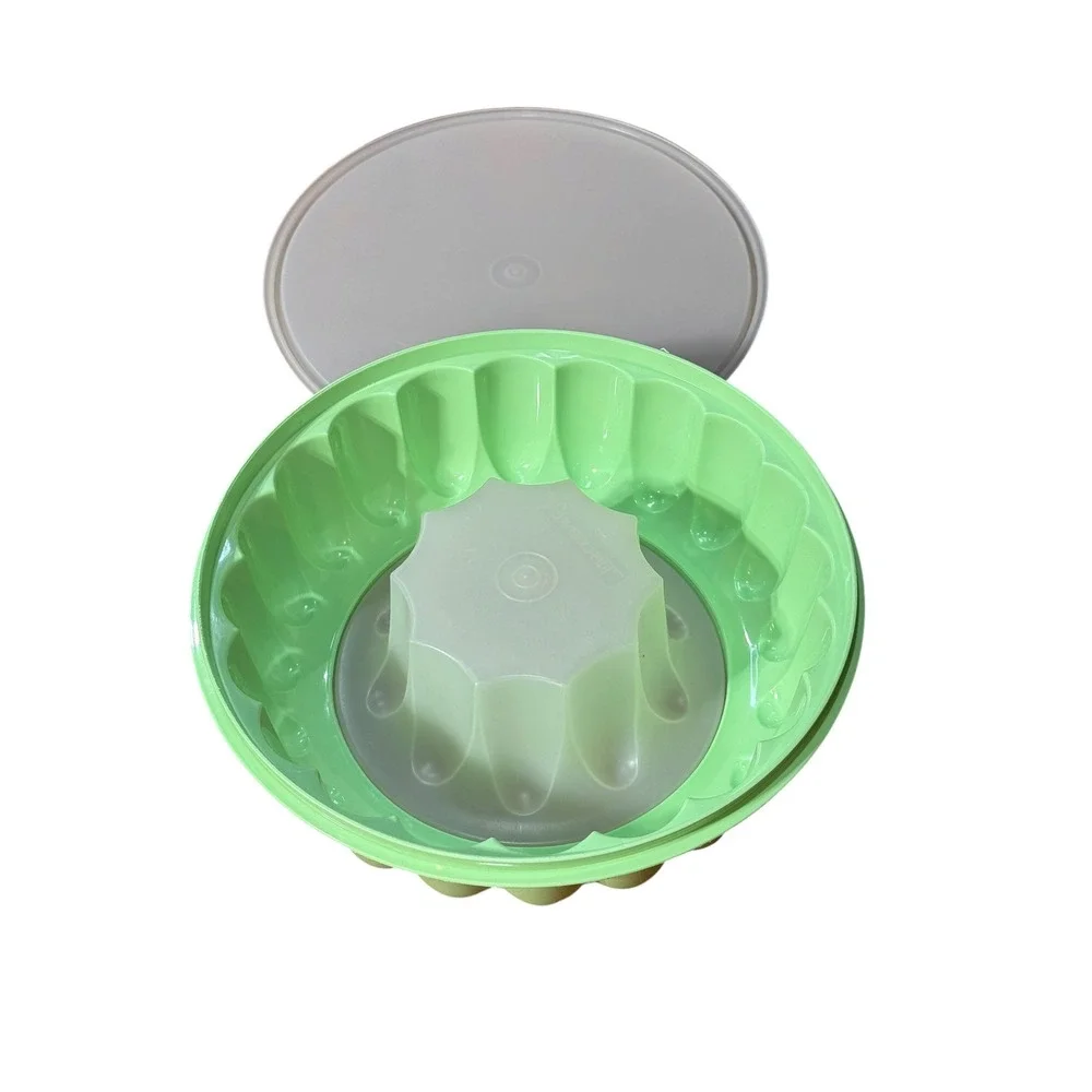 Tupperware vintage kitchen